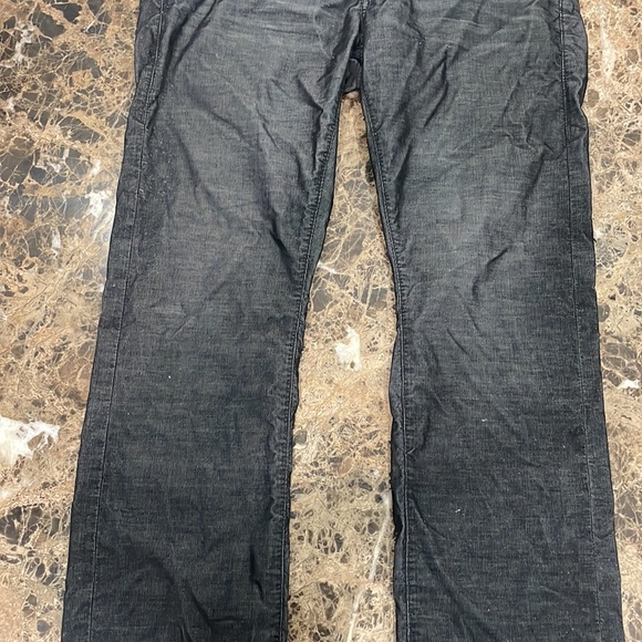 Men’s True Religion Jeans - Picture 11 of 12